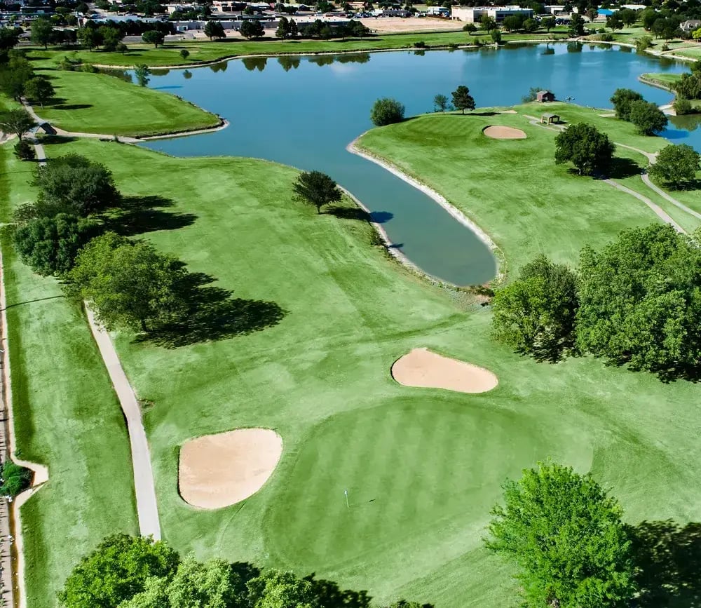 Lakeridge CC Hole 6 (1)