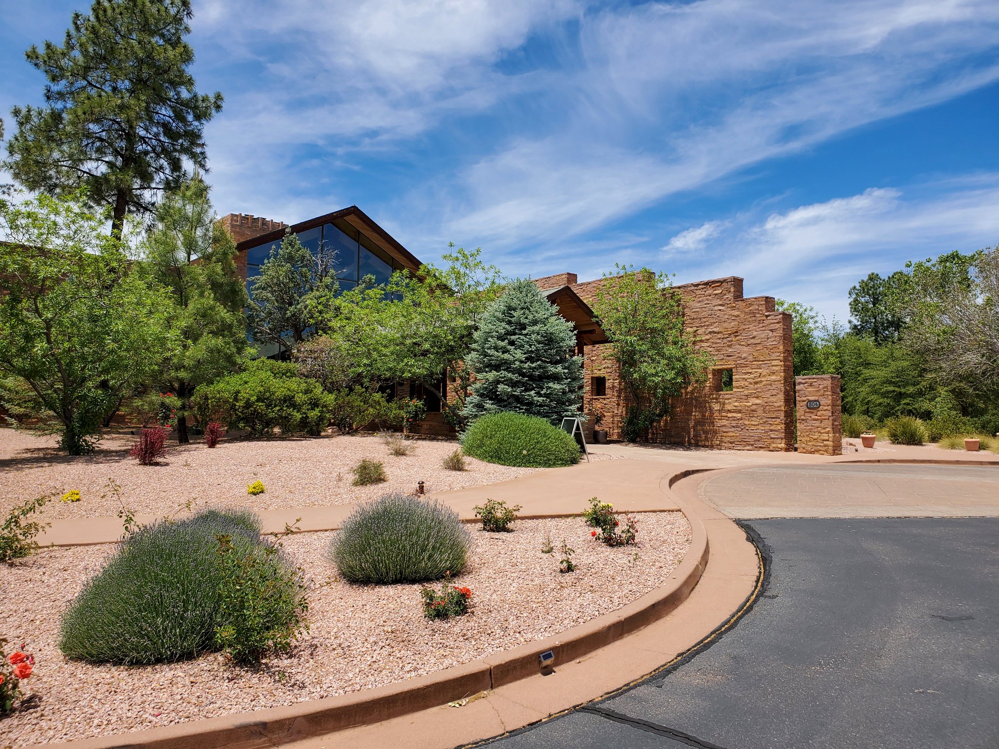 CP Clubhouse entrance 2 Photo  Pia Wyer