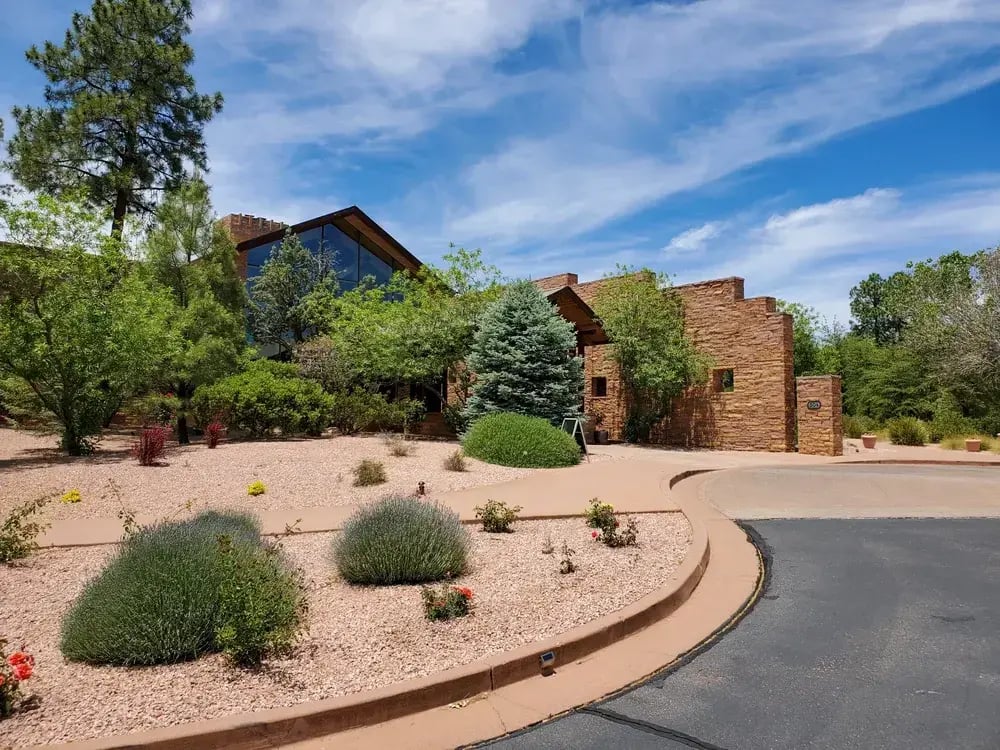 Chaparral Pines Clubhouse Entrance