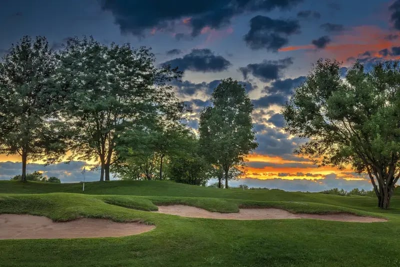 Four Bridges course sunset