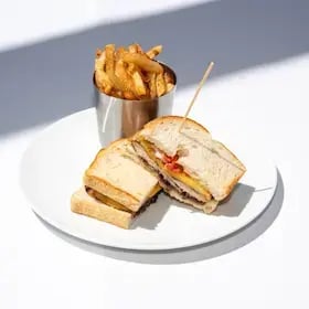 Chicken sandwich 2026 - resized