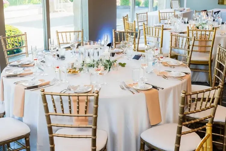 Eagle Brook Wedding Tablescape