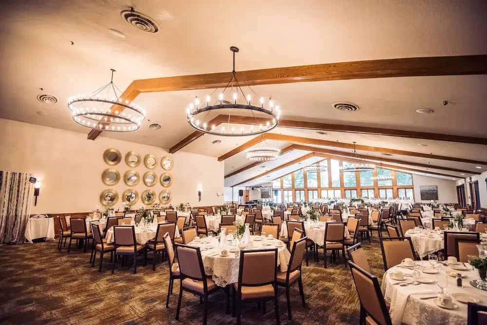 Majestic Oaks event room