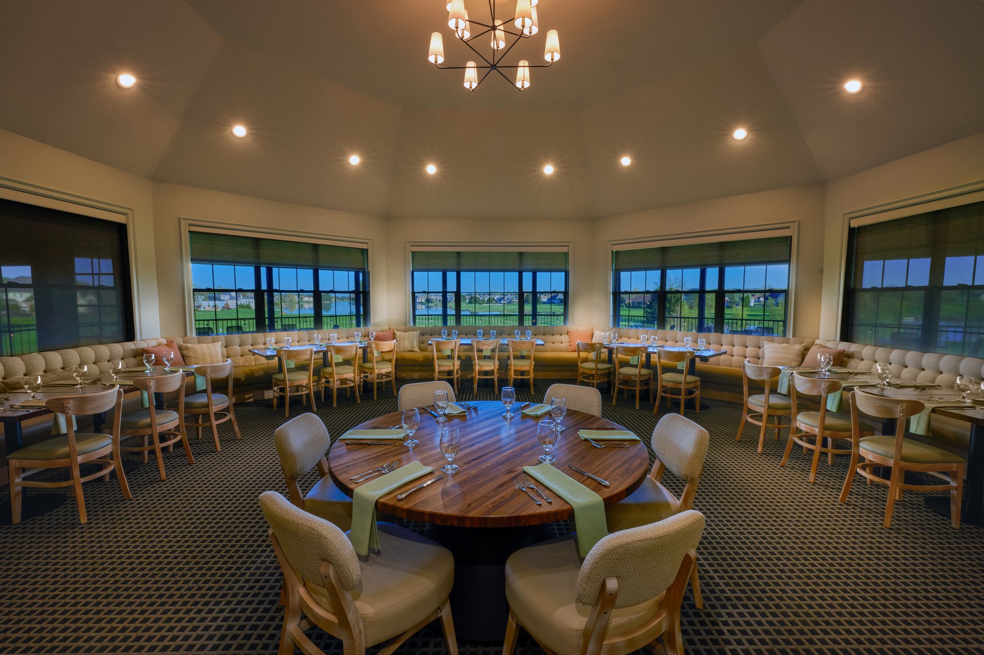 Fox Meadows CC_Rotunda Dining