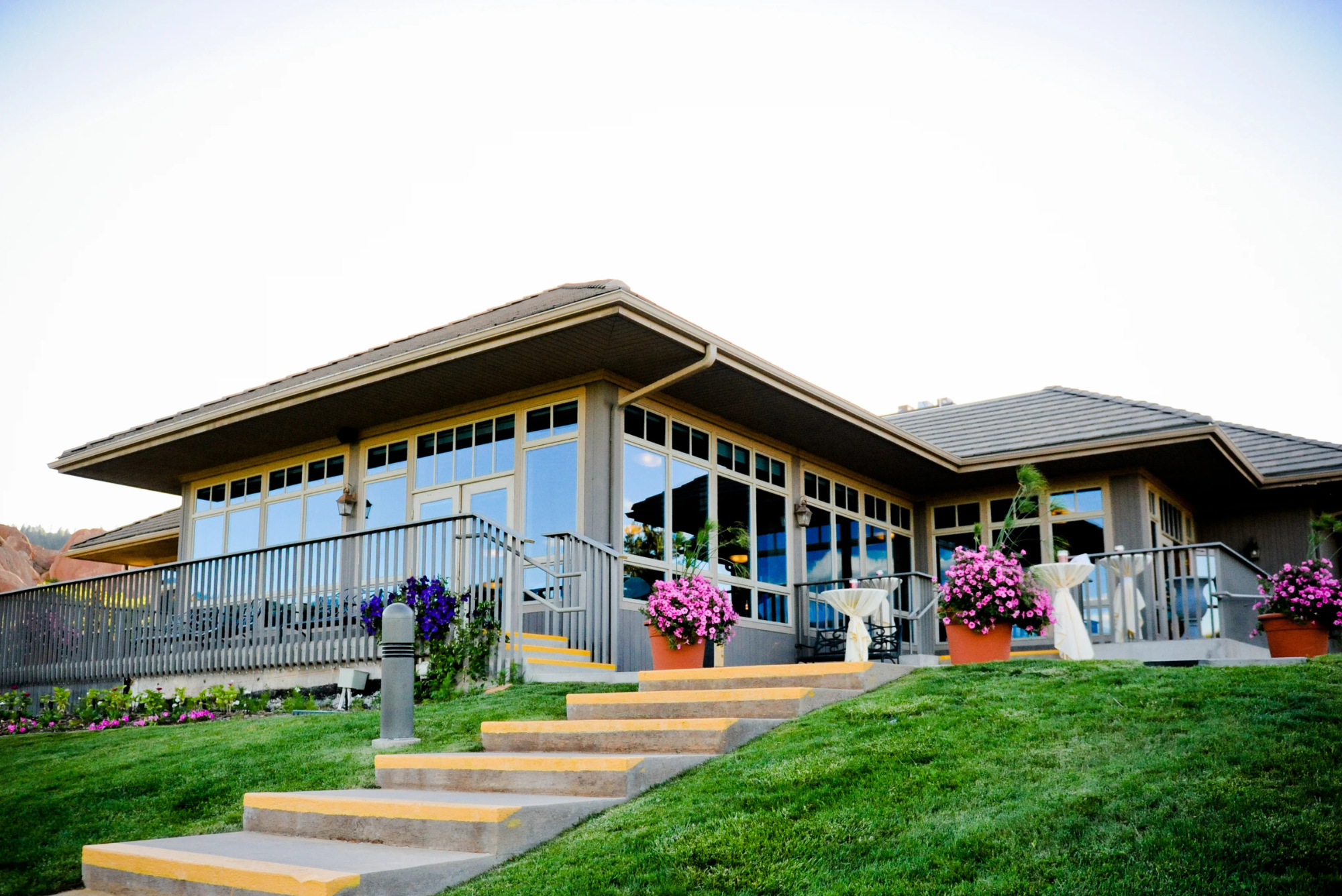 arrowhead building